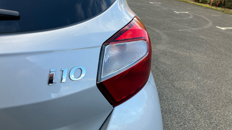 Hyundai i10 1.0 MPi Premium 5dr Petrol Hatchback